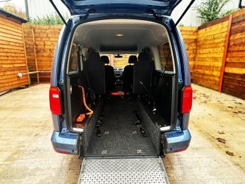 VOLKSWAGEN CADDY MAXI LIFE 4 Seat Auto Wheelchair Accessible Disabled Access Vehicle WAV