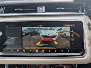LAND ROVER RANGE ROVER VELAR 3.0 SD6 V6 First Edition SUV 5dr Diesel Auto 4WD Euro 6 (s/s) (3