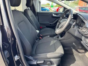 FORD PUMA 1.0T EcoBoost Titanium SUV 5dr Petrol DCT Euro 6 (s/s) (125 ps)