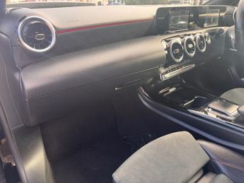 MERCEDES-BENZ A-CLASS 2.0 A200d AMG Line Hatchback 5dr Diesel 8G-DCT Euro 6 (s/s) (150