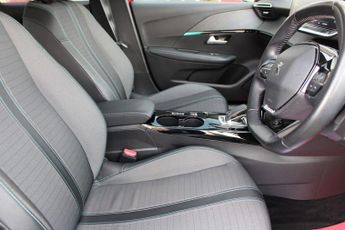 PEUGEOT 208 1.2 PureTech Allure Premium Hatchback 5dr Petrol EAT Euro 6 (s/s