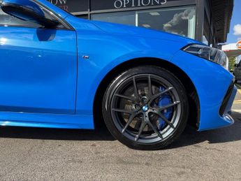 BMW 1 SERIES 1.5 118i M Sport (LCP) Hatchback 5dr Petrol DCT Euro 6 (s/s) (13
