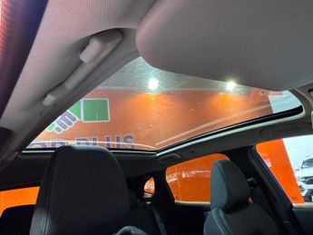 NISSAN QASHQAI 1.5 h e-POWER N-Connecta SUV 5dr Petrol Hybrid Auto Euro 6 (s/s)