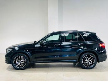 MERCEDES-BENZ GLC 2.1 GLC220d AMG Night Edition SUV 5dr Diesel G-Tronic+ 4MATIC Eu