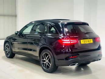MERCEDES-BENZ GLC 2.1 GLC220d AMG Night Edition SUV 5dr Diesel G-Tronic+ 4MATIC Eu