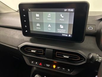 DACIA JOGGER 1.0 TCe EXTREME MPV 5dr Petrol Manual Euro 6 (s/s) (110 ps)