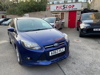 Ford Focus 1.6 TDCi Zetec S Hatchback 5dr Diesel Manual Euro 5 (s/s) (115 p