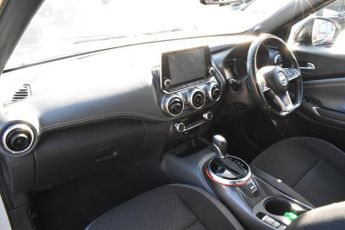 NISSAN JUKE 1.0 DIG-T N-Connecta SUV 5dr Petrol DCT Auto Euro 6 (s/s) (117 p