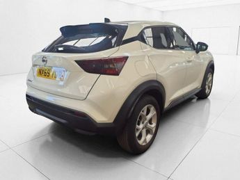 NISSAN JUKE 1.0 DIG-T N-Connecta SUV 5dr Petrol DCT Auto Euro 6 (s/s) (117 p