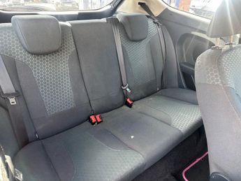 FORD FIESTA 1.6 Zetec S Hatchback 3dr Petrol Manual (139 g/km, 118 bhp)