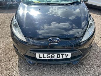 FORD FIESTA 1.6 Zetec S Hatchback 3dr Petrol Manual (139 g/km, 118 bhp)