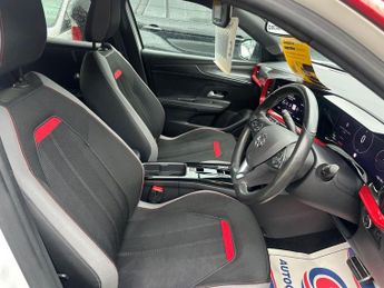 VAUXHALL MOKKA ELECTRIC 50kWh SRi Premium SUV 5dr Electric Auto (136 ps)