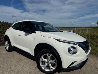 NISSAN JUKE 1.0 DIG-T Acenta SUV 5dr Petrol DCT Auto Euro 6 (s/s) (114 ps)