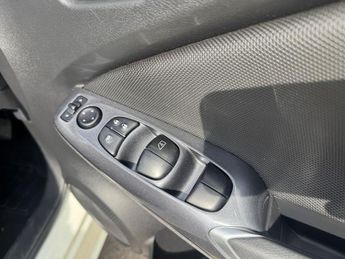 NISSAN JUKE 1.0 DIG-T Acenta SUV 5dr Petrol DCT Auto Euro 6 (s/s) (114 ps)