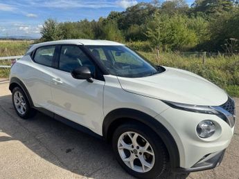 NISSAN JUKE 1.0 DIG-T Acenta SUV 5dr Petrol DCT Auto Euro 6 (s/s) (114 ps)