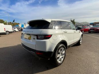 LAND ROVER RANGE ROVER EVOQUE 2.0 TD4 SE Tech SUV 5dr Diesel Auto 4WD Euro 6 (s/s) (180 ps)
