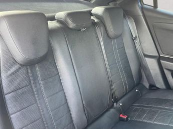 VAUXHALL MOKKA ELECTRIC 50kWh Ultimate SUV 5dr Electric Auto (136 ps)