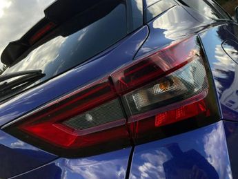 NISSAN JUKE 1.0 DIG-T N-Connecta SUV 5dr Petrol DCT Auto Euro 6 (s/s) (114 p