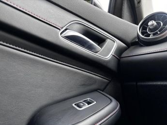 MG MG HS 1.5 T-GDI Excite SUV 5dr Petrol DCT Euro 6 (s/s) (162 ps)