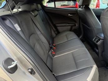 LEXUS UX 300e 72.8kWh Premium Plus SUV 5dr Electric Auto (204 ps)