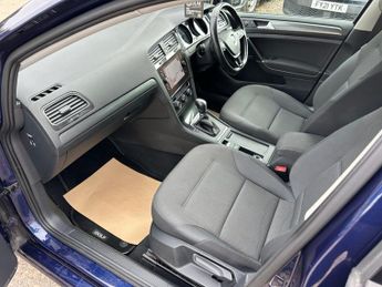 VOLKSWAGEN GOLF 1.6 TDI Match Hatchback 5dr Diesel DSG Euro 6 (s/s) (115 ps)