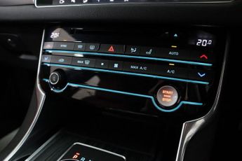 JAGUAR XF 3.0d V6 S Sportbrake 5dr Diesel Auto Euro 6 (s/s) (300 ps)