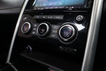LAND ROVER DISCOVERY 3.0 SD V6 HSE Luxury SUV 5dr Diesel Auto 4WD Euro 6 (s/s) (306 p