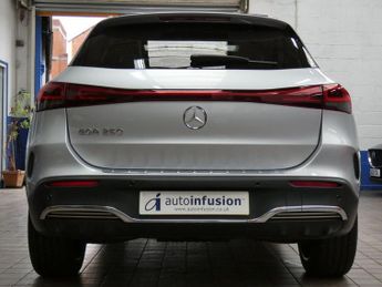 MERCEDES-BENZ EQA EQA 250 66.5kWh AMG Line (Premium Plus) SUV 5dr Electric Auto (1