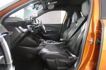 PEUGEOT E-2008 50kWh GT SUV 5dr Electric Auto (136 ps)