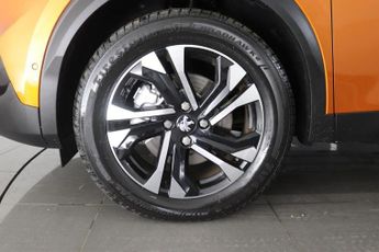 PEUGEOT E-2008 50kWh GT SUV 5dr Electric Auto (136 ps)