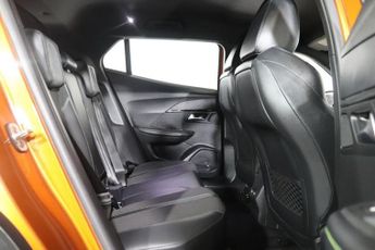 PEUGEOT E-2008 50kWh GT SUV 5dr Electric Auto (136 ps)