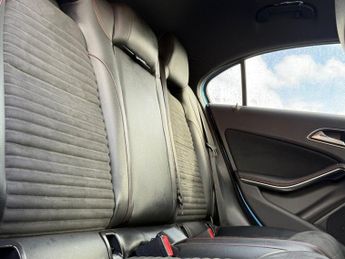 MERCEDES-BENZ A-CLASS 1.8 A200 CDI BlueEfficiency AMG Sport Hatchback 5dr Diesel Manua