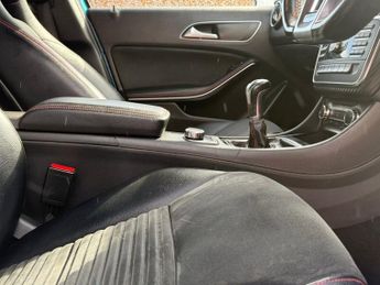 MERCEDES-BENZ A-CLASS 1.8 A200 CDI BlueEfficiency AMG Sport Hatchback 5dr Diesel Manua