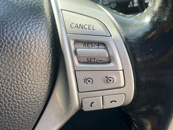NISSAN QASHQAI 1.2 DIG-T N-Vision SUV 5dr Petrol Manual 2WD Euro 6 (s/s) (115 p