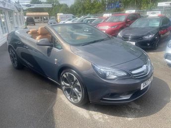 Vauxhall Cascada 2.0 CDTi Elite Convertible 2dr Diesel Manual Euro 6 (s/s) (170 p