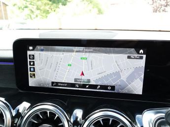 MERCEDES-BENZ EQB EQB 300 66.5kWh AMG Line (Premium) SUV 5dr Electric Auto 4MATIC