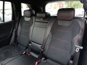 MERCEDES-BENZ EQB EQB 300 66.5kWh AMG Line (Premium) SUV 5dr Electric Auto 4MATIC 