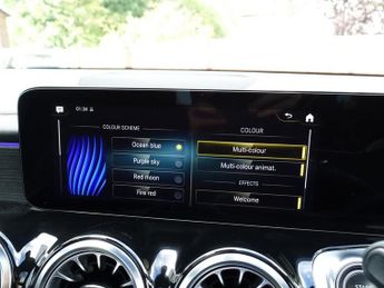 MERCEDES-BENZ EQB EQB 300 66.5kWh AMG Line (Premium) SUV 5dr Electric Auto 4MATIC