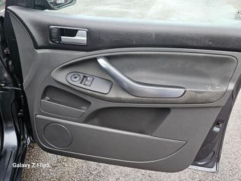 FORD C-MAX 1.8 TDCi Zetec MPV 5dr Diesel Manual (143 g/km, 113 bhp)