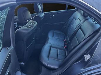 MERCEDES-BENZ E-CLASS 3.0 E350 CDI V6 BlueEfficiency Avantgarde Edition 125 Saloon 4dr
