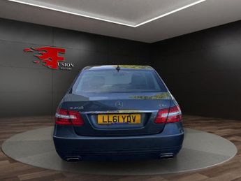 MERCEDES-BENZ E-CLASS 3.0 E350 CDI V6 BlueEfficiency Avantgarde Edition 125 Saloon 4dr