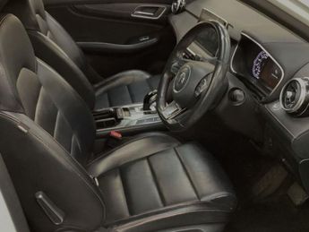 MG MG HS 1.5 T-GDI Excite SUV 5dr Petrol DCT Euro 6 (s/s) (162 ps)