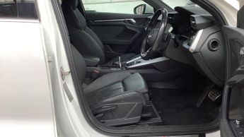 AUDI A3 1.5 TFSI 35 S line Sportback 5dr Petrol S Tronic Euro 6 (s/s) (1