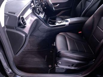 MERCEDES-BENZ GLC 2.0 GLC250 Sport SUV 5dr Petrol G-Tronic+ 4MATIC Euro 6 (s/s) (2