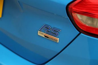 FORD FOCUS 2.3T EcoBoost RS Hatchback 5dr Petrol Manual AWD Euro 6 (s/s) (3
