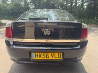 VAUXHALL VECTRA 1.8 VVT Exclusiv Hatchback 5dr Petrol Manual (173 g/km, 138 bhp)