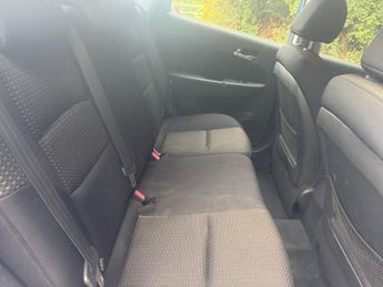 HYUNDAI I30 1.6 Comfort Hatchback 5dr Petrol Manual Euro 4 (120 bhp)