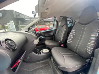 CITROEN C1 1.0i VTR+ Hatchback 5dr Petrol EGS5 Euro 5 (68 ps)