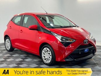 Toyota AYGO 1.0 VVT-i x-play Hatchback 5dr Petrol Manual Euro 6 (71 ps)