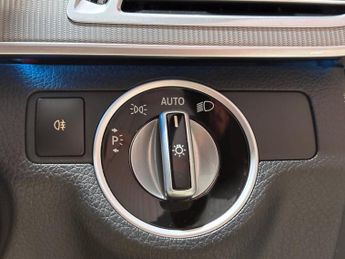 MERCEDES-BENZ E-CLASS 2.1 E250 CDI AMG Sport Saloon 4dr Diesel G-Tronic+ Euro 5 (s/s) 